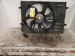 Gebruikte Radiateurfan Seat Leon (5FB) 1.2 TSI Ecomotive 16V Prijs € 50,00 Margeregeling aangeboden door Autodemontage de Zaag