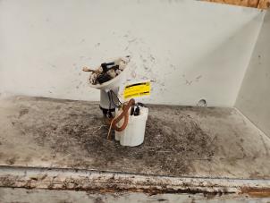 Gebruikte Benzinepomp BMW 1 serie (F21) 116i 1.6 16V Prijs € 50,00 Margeregeling aangeboden door Autodemontage de Zaag
