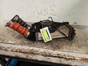 Gebruikte Intercooler Peugeot 208 I (CA/CC/CK/CL) 1.6 16V GTI Prijs € 40,00 Margeregeling aangeboden door Autodemontage de Zaag