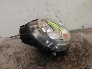 Gebruikte Rechter Koplamp Mini Mini (R56) 1.6 16V Cooper Prijs € 50,00 Margeregeling aangeboden door Autodemontage de Zaag
