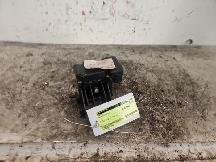 Gebruikte ABS Pomp Fiat Panda (312) 0.9 TwinAir 65 Prijs € 75,00 Margeregeling aangeboden door Autodemontage de Zaag