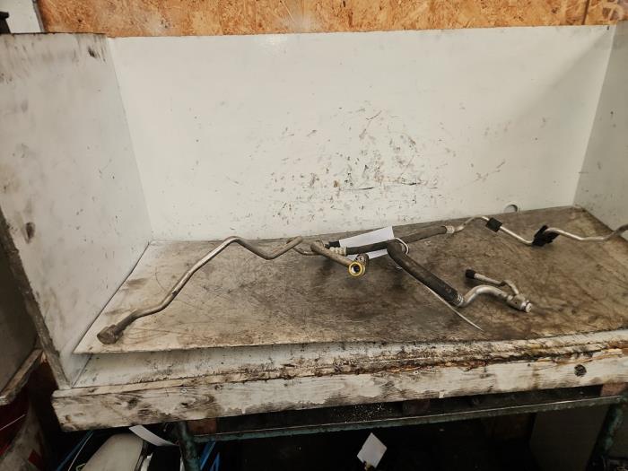 Airco Leiding van een BMW X1 (E84) sDrive 18d 2.0 16V 2015