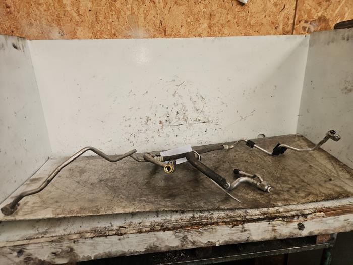 Airco Leiding van een BMW X1 (E84) sDrive 18d 2.0 16V 2015