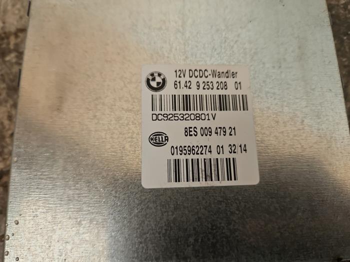 Stroomverdeler van een BMW X1 (E84) sDrive 18d 2.0 16V 2015