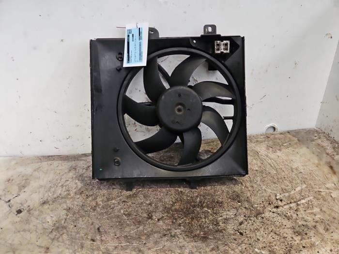 Gebruikte Fan Radiateur Peugeot 2008 (CU) 1.2 Vti 12V PureTech 82 Prijs op aanvraag aangeboden door Autodemontage de Zaag