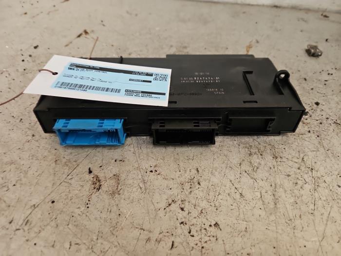 Gebruikte Module Bodycontrol BMW Z4 Roadster (E89) sDrive 23i 2.5 24V Prijs € 70,00 Margeregeling aangeboden door Autodemontage de Zaag