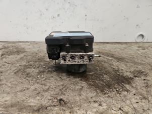 Gebruikte ABS Pomp Mercedes A (W176) 1.5 A-180 CDI, A-180d 16V Prijs € 100,00 Margeregeling aangeboden door Autodemontage de Zaag