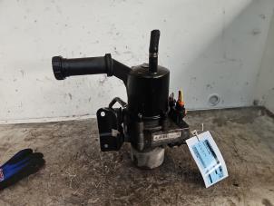 Gebruikte Stuurpomp Peugeot 307 (3A/C/D) 2.0 16V Prijs € 70,00 Margeregeling aangeboden door Autodemontage de Zaag