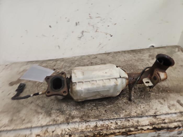 Gebruikte Katalysator Opel Crossland (X) 1.2 12V Prijs € 200,00 Margeregeling aangeboden door Autodemontage de Zaag