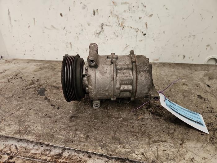 Gebruikte Aircopomp Mercedes A (W176) 1.5 A-180 CDI, A-180d 16V Prijs € 99,99 Margeregeling aangeboden door Autodemontage de Zaag