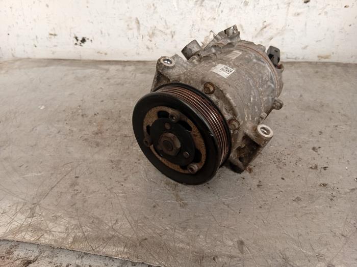 Gebruikte Aircopomp Volkswagen Golf VII (AUA) 2.0 GTD 16V Prijs € 90,00 Margeregeling aangeboden door Autodemontage de Zaag