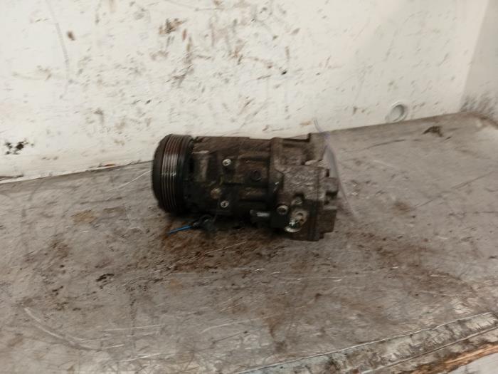Gebruikte Aircopomp BMW 3 serie (E46/4) 318i 16V Prijs € 50,00 Margeregeling aangeboden door Autodemontage de Zaag