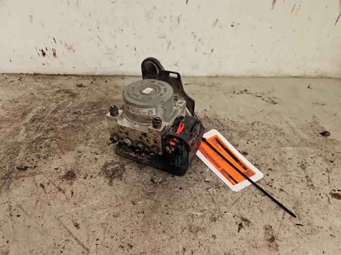 Gebruikte ABS Pomp Seat Leon ST (5FF) 1.4 TSI 16V Prijs € 99,98 Margeregeling aangeboden door Autodemontage de Zaag