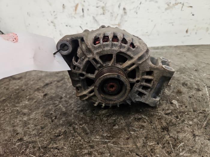 Gebruikte Dynamo Ford EcoSport (JK8) 1.5 Ti-VCT 16V Prijs € 29,99 Margeregeling aangeboden door Autodemontage de Zaag