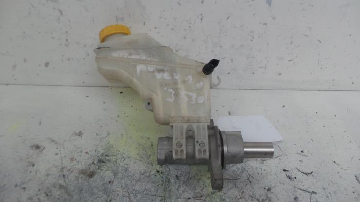 Gebruikte Hoofdremcilinder Fiat Grande Punto (199) 1.3 JTD Multijet 16V Prijs € 20,00 Margeregeling aangeboden door Autodemontage de Zaag