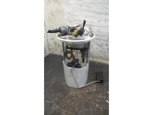 Gebruikte Benzinepomp Ford Ka II 1.2 Prijs € 50,00 Margeregeling aangeboden door Autodemontage de Zaag