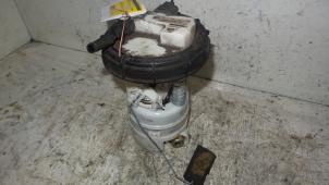 Gebruikte Benzinepomp Nissan Micra (K12) 1.2 16V Prijs € 65,00 Margeregeling aangeboden door Autodemontage de Zaag