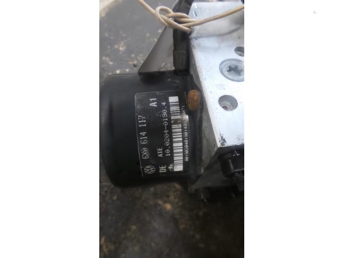 Gebruikte ABS Pomp Volkswagen Lupo (6X1) 1.0 MPi 50 Prijs € 60,00 Margeregeling aangeboden door Autodemontage de Zaag
