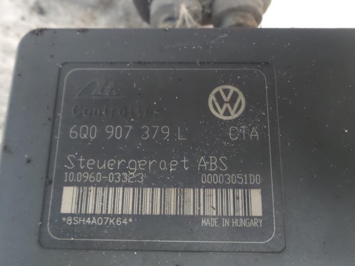 Gebruikte ABS Pomp Volkswagen Polo IV (9N1/2/3) 1.4 TDI 75 Prijs € 90,00 Margeregeling aangeboden door Autodemontage de Zaag