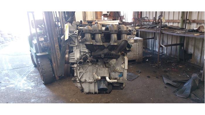 Motor van een Ford Focus 2 Wagon 1.6 Ti-VCT 16V 2006