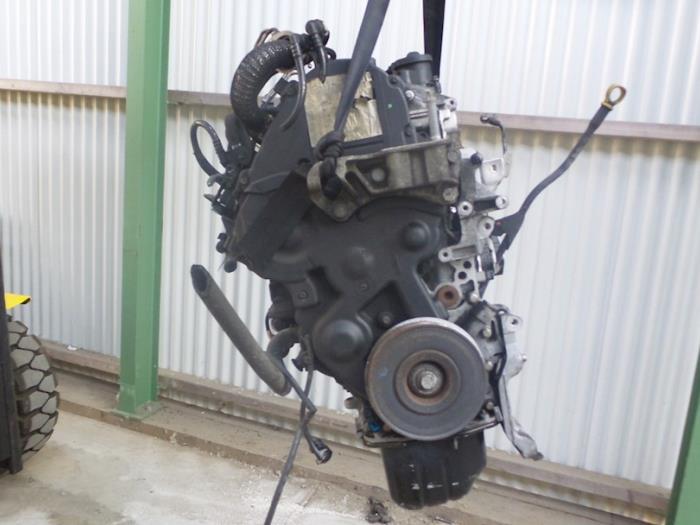 Motor van een Ford Focus 2 Wagon 1.6 TDCi 16V 110 2010