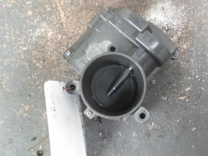 Gebruikte Gasklephuis Peugeot 308 (4A/C) 1.6 VTI 16V Prijs € 50,00 Margeregeling aangeboden door Autodemontage de Zaag