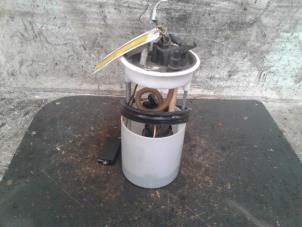 Gebruikte Benzinepomp Seat Ibiza IV SC (6J1) 1.6 16V Prijs € 50,00 Margeregeling aangeboden door Autodemontage de Zaag