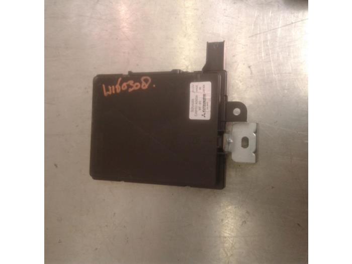 Gebruikte Koeling Module Mitsubishi Outlander (CW) 2.2 DI-D 16V 4x4 Prijs € 36,70 Margeregeling aangeboden door Japoto Parts B.V.