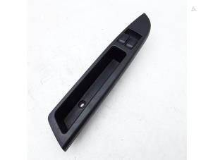 Gebruikte Schakelblok ruiten Chevrolet Matiz 0.8 Prijs € 20,99 Margeregeling aangeboden door Japoto Parts B.V.