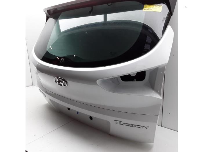Tailgate Hyundai Tucson