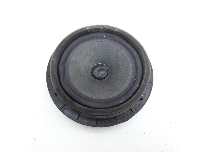 Speaker Suzuki Swift