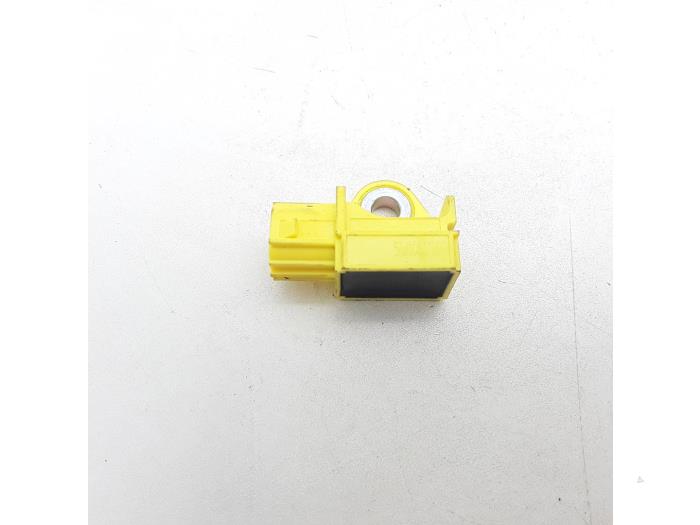 Suzuki Vitara Airbag Sensoren voorraad Onderdelenlijn.nl