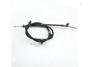 Gebruikte Handrem Kabel Nissan Qashqai (J10) 2.0 16V Prijs € 14,95 Margeregeling aangeboden door Japoto Parts B.V.