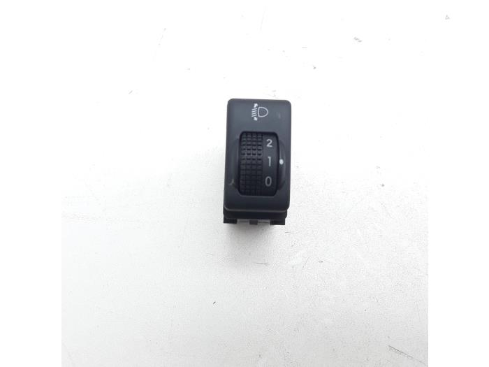Gebruikte Schakelaar Koplamp Ihv Nissan Qashqai (J10) 1.6 16V Prijs € 10,45 Margeregeling aangeboden door Japoto Parts B.V.
