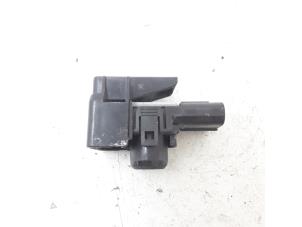 Gebruikte PDC Sensor Lexus CT 200h 1.8 16V Prijs € 26,24 Margeregeling aangeboden door Japoto Parts B.V.