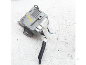 Gebruikte Airbag Module Toyota Yaris II (P9) 1.4 D-4D Prijs € 93,45 Margeregeling aangeboden door Japoto Parts B.V.