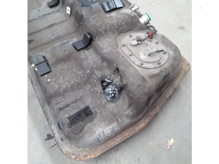 Tank Kia Sportage Japanese & Korean auto parts