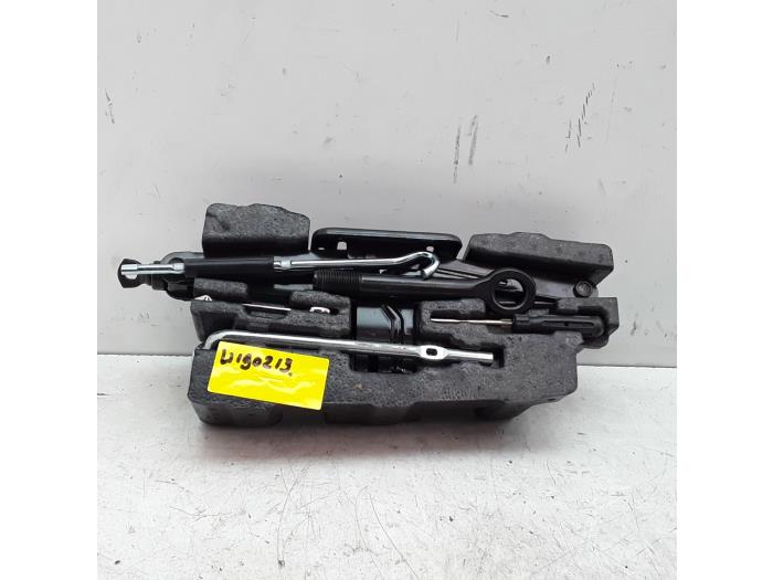 Jack Hyundai Santafe