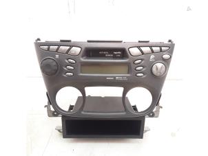 Gebruikte Radio/Cassette Nissan Almera (N16) 2.2 Di 16V Prijs € 29,95 Margeregeling aangeboden door Japoto Parts B.V.