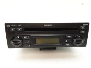 Gebruikte Radio CD Speler Nissan Note (E11) 1.6 16V Prijs € 74,95 Margeregeling aangeboden door Japoto Parts B.V.