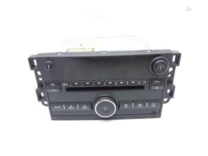 Gebruikte Radio CD Speler Chevrolet Captiva (C100) 2.4 16V 4x2 Prijs € 75,00 Margeregeling aangeboden door Japoto Parts B.V.