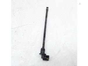 Gebruikte Sensor Temeratuur buiten Mitsubishi Colt (Z2/Z3) 1.3 16V Prijs € 10,45 Margeregeling aangeboden door Japoto Parts B.V.