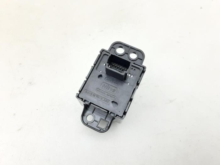 Interrupteur (commutateur) De Lève-vitre électrique Avant Gauche Pour NISSAN Qashqai - NTY - Neuf