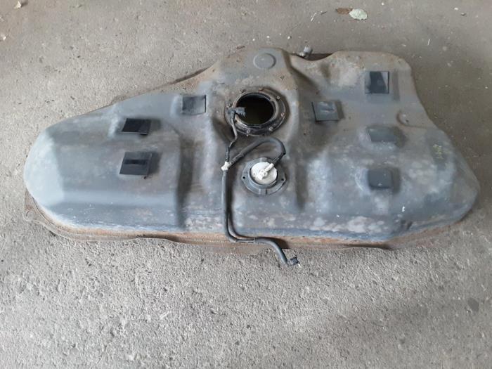 Toyota Corolla 1.6 Fuel Tank Capacity