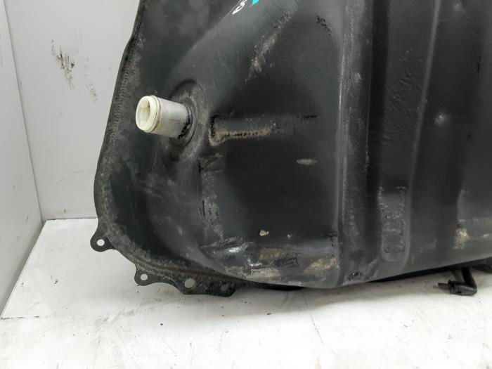 Tank Toyota Corolla