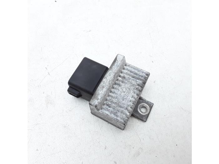Glow plug relay Suzuki