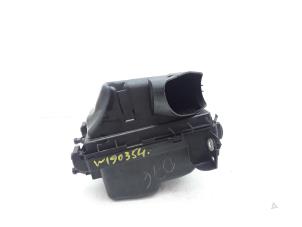 Gebruikte Luchtfilterhuis Nissan Juke (F15) 1.2 DIG-T 16V Prijs € 52,49 Margeregeling aangeboden door Japoto Parts B.V.