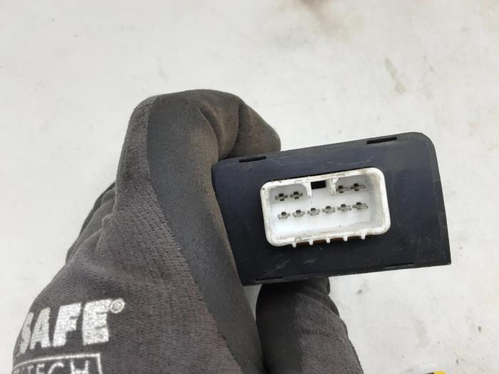 Relais Hyundai Matrix