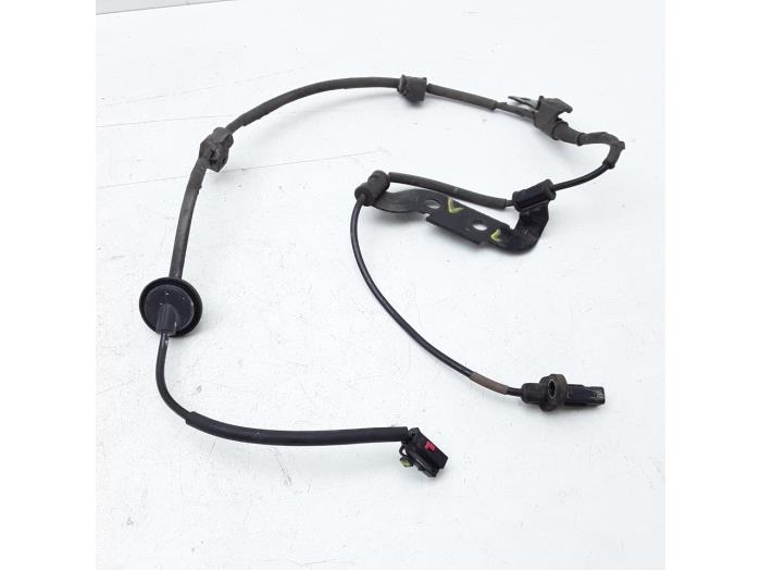 ABS Sensor van een Kia Cee'd Sportswagon (JDC5) 1.6 CRDi 16V VGT 2014