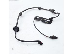 Gebruikte Sensor ABS Kia Cee'd Sportswagon (JDC5) 1.6 CRDi 16V VGT Prijs € 19,95 Margeregeling aangeboden door Japoto Parts B.V.